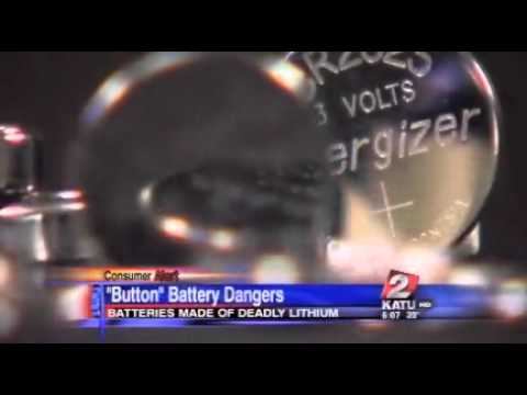 Warning: Kids/pets + 'button battery' = danger смотреть онлайн