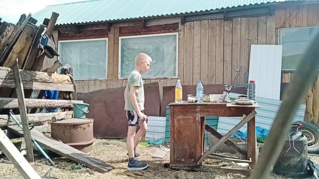 что будет если на дорогую камеру вылить ведро воды смотреть онлайн