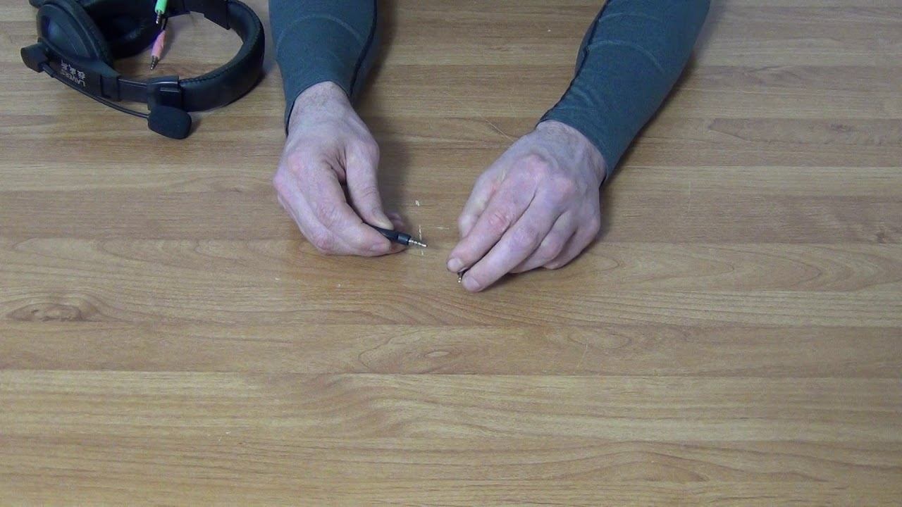 90 Degree 3.5mm Headset Adapter (4-Pole) смотреть онлайн