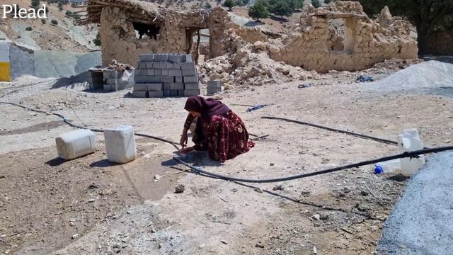 Pain and sadness in the tears of Samaneh and Mohammad Mahan between Mohammad and Mahin смотреть онлайн