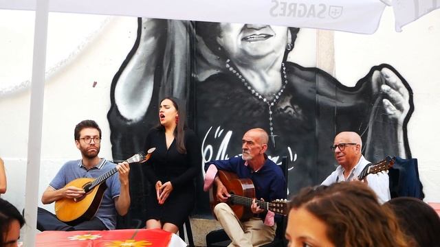 Fado em Alfama, Lisboa смотреть онлайн