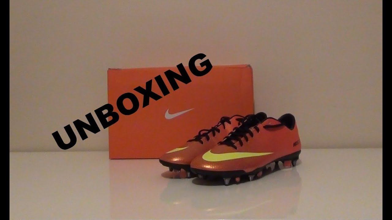 Nike Mercurial Vapor 9 Unboxing - www.Footballboots.co.uk смотреть онлайн