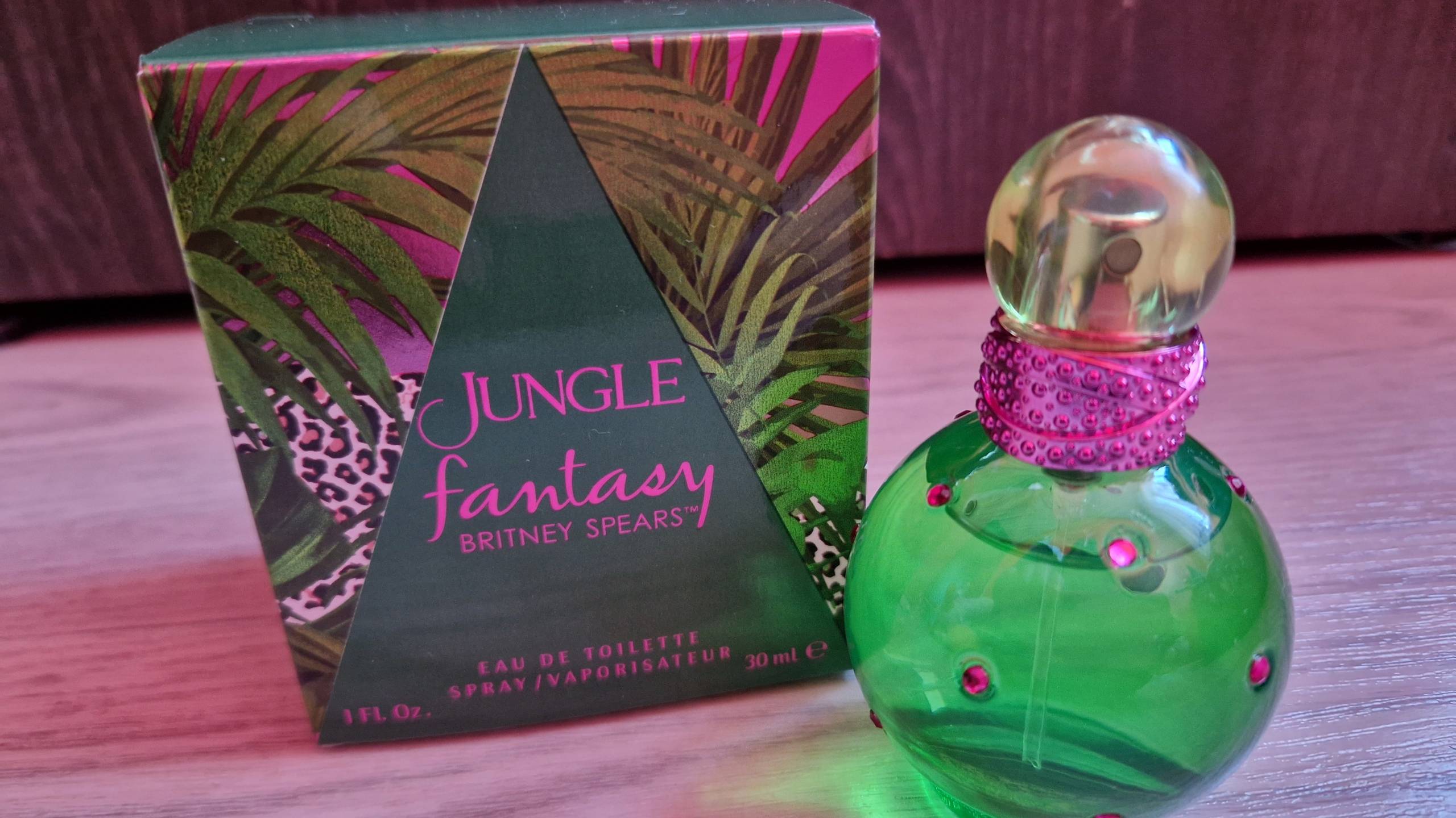 Britney Spears - Jungle Fantasy смотреть онлайн