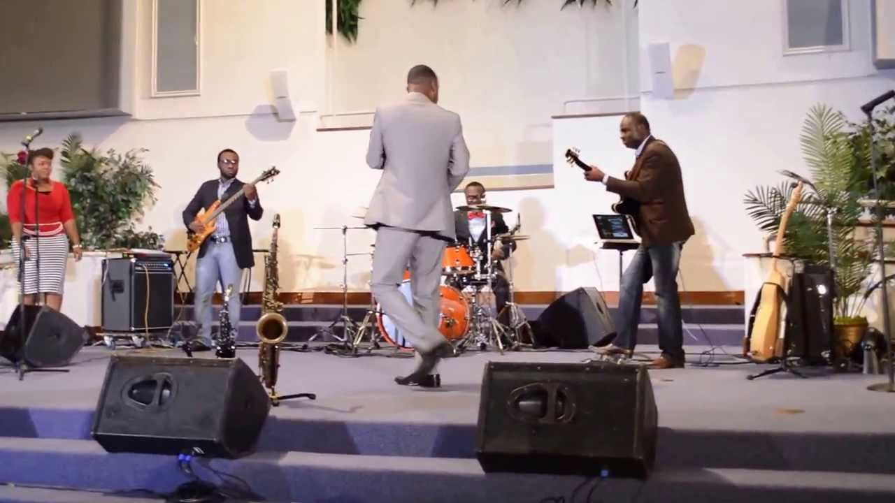 Rev. Niyi Adams смотреть онлайн