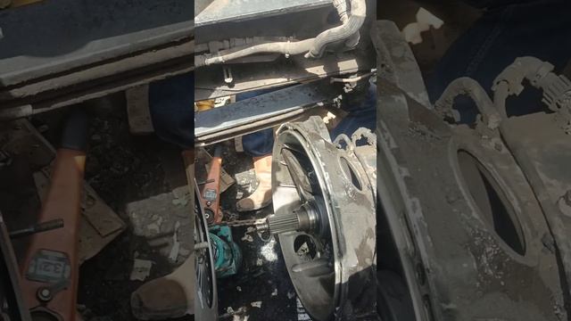 Scania Over Heat Caused Coolant Mixed Oil смотреть онлайн