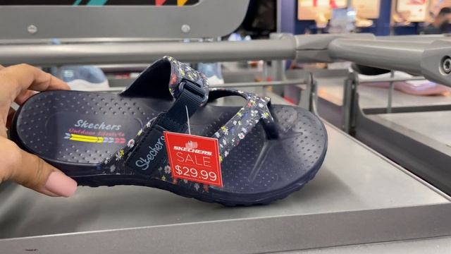SKECHERS FACTORY OUTLET SHOP WOMEN'S SHOE SHOP WITH ME смотреть онлайн