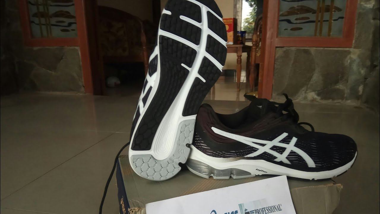 ASICS GEL PULSE 11 ORIGINAL INDONESIA || REVIEW смотреть онлайн