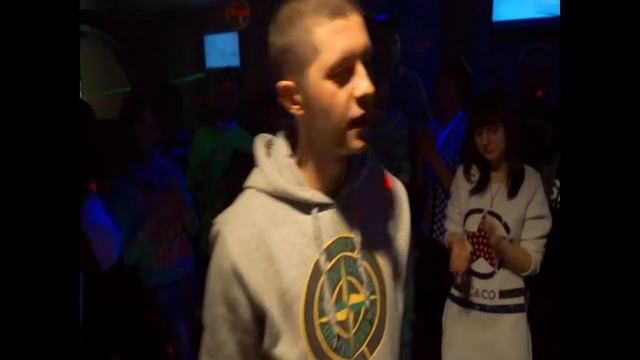 SetFlowBattle | A.I.D vs Троян смотреть онлайн