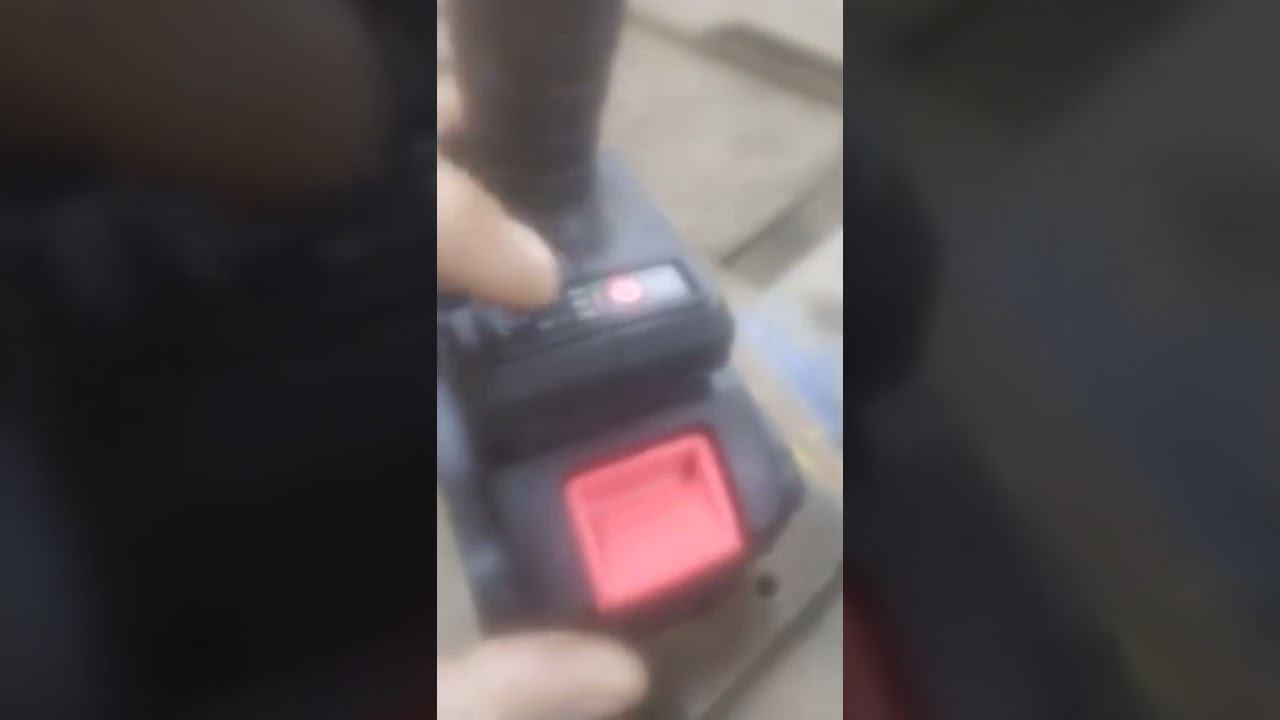 не заряжается Аккумулятор смотреть онлайн