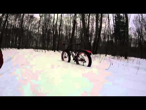 взгляд стороннего человека на страдание узгоголесого в лесу смотреть онлайн