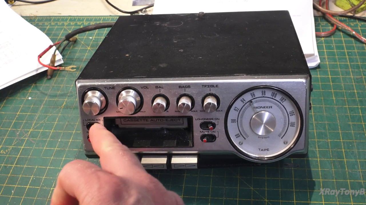 Pioneer KP-500 Car Stereo - Checkout And Modification