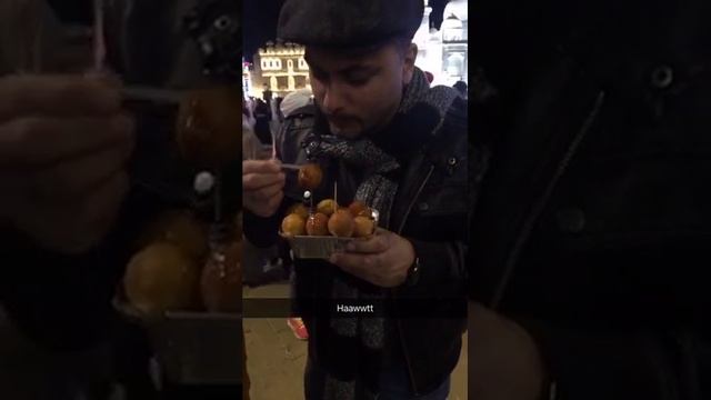 Deep Fried Dough Bites with Date Syrup смотреть онлайн