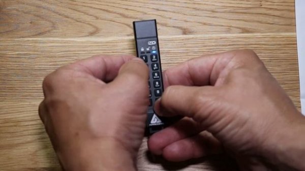 Most Secure Flash Drive| Apricorn Aegis Secure Key| 8GB 256-bit AES XTS Encryption