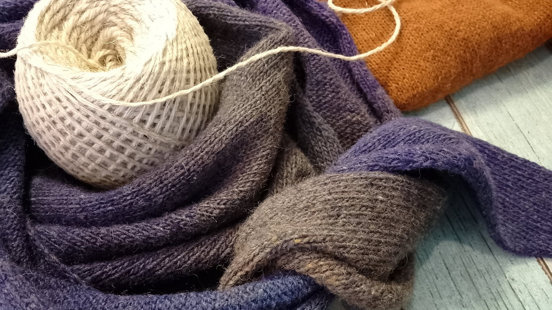 Косынка из Дундаги / джемпер на машине / детские носочки. смотреть онлайн