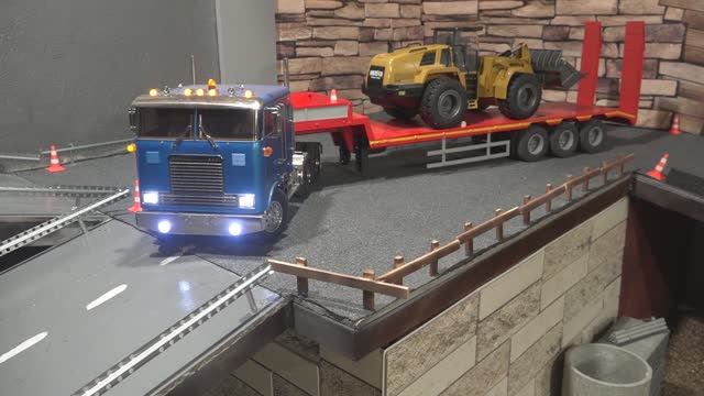 Сложная грузоперевозка на Tamiya Rc