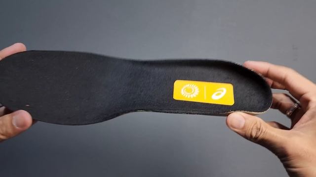 Asics Gel Nimbus 25 (First Run) - Sepatu Paling Nyaman Yang Pernah Saya Coba смотреть онлайн