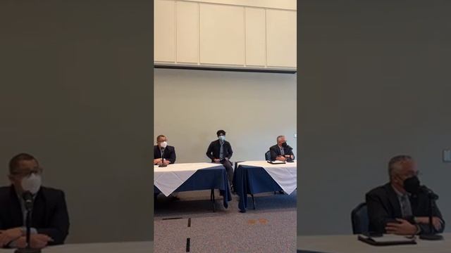 Pi Sigma Alpha Presents: A Political Forum смотреть онлайн