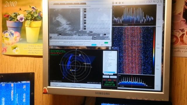 [Natalex] Приём NOAA и прослушивание радиолюбителей двумя SDR приёмниками на одном ноутбуке... смотреть онлайн