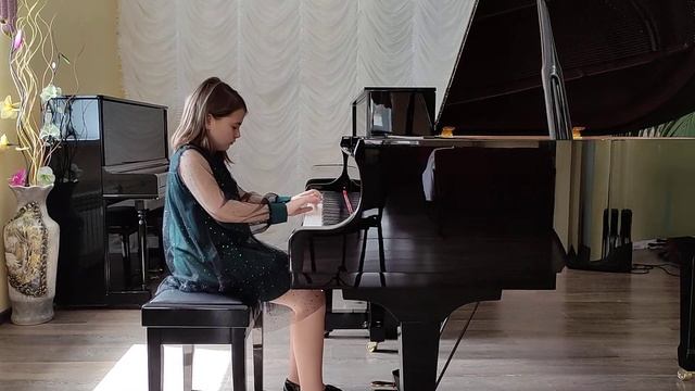 Судьина Надежд, 10 лет. К.Черни - Г.Гермер часть.1 Этюд № 23, Г.Беренс, Этюд До-мажор смотреть онлайн