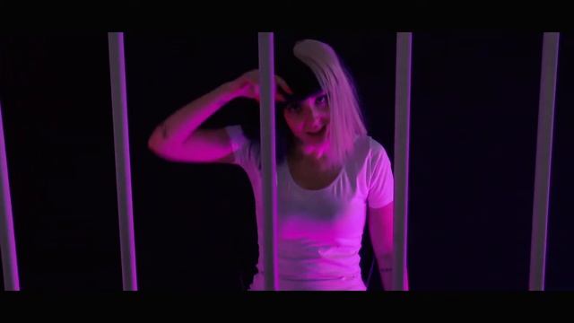 Sia - Bird Set Free (Music Video) смотреть онлайн