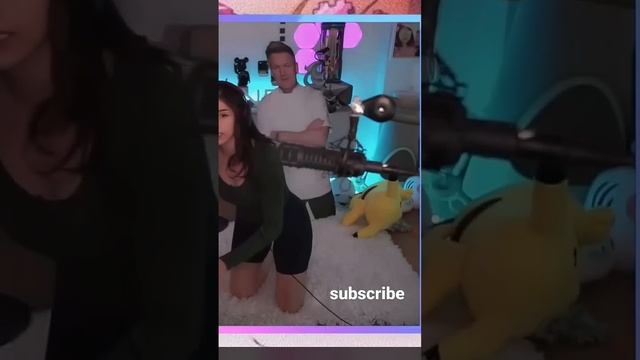 pokimane acting sus on stream смотреть онлайн