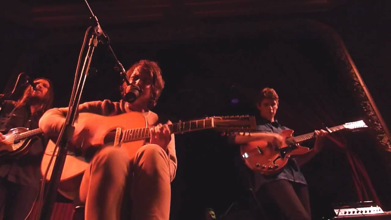 Fleet Foxes - "Battery Kinzie" (Seattle WA, Apr 14 2011) [4/16] смотреть онлайн
