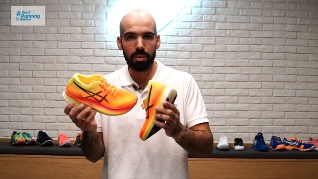 ASICS Metaspeed Edge vs ASICS Metaspeed Sky |¿Cómo diferenciar dos zapatillas prácticamente iguales смотреть онлайн