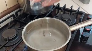 Нежнейшая буженина без духовки и быстрые малосольные огурцы в миске 360p.mp4