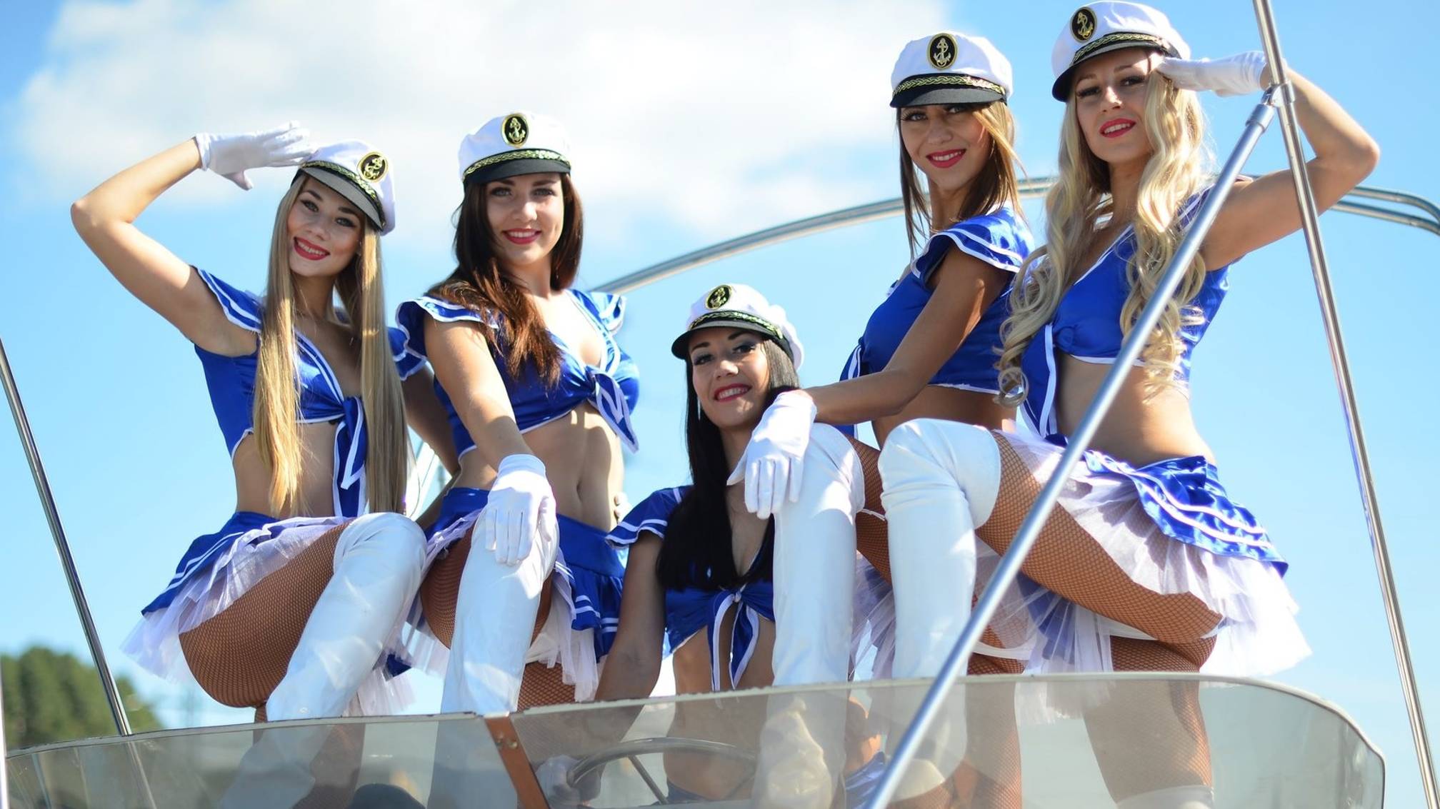 В Кейптаунском порту. Женским голосом. сл.Павел Гандельман смотреть онлайн