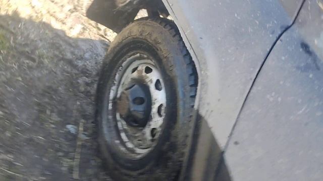 УАЗ Хантер, ручей в брод смотреть онлайн