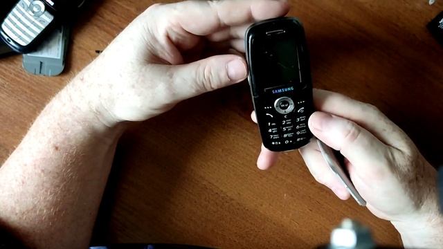 Распаковка посылки с телефонами за 2$. смотреть онлайн