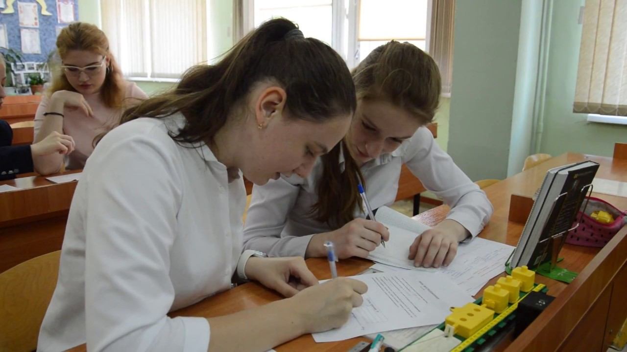 Фрагмент урока Номинация лучший учитель физики 2018 Шамшина Е.А. смотреть онлайн