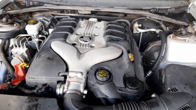S2442 HOLDEN COMMODORE VZ CALAIS 190 KW 5 SPEED AUTO смотреть онлайн