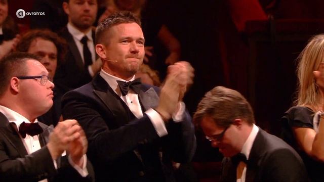 Uitreiking Oeuvre-Ring aan Linda de Mol | Gouden Televizier-Ring Gala 2015 смотреть онлайн