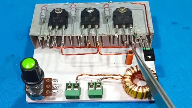Simple & Powerful Bass Amplifier || How to Make a Amplifier Using D718 Transistor смотреть онлайн