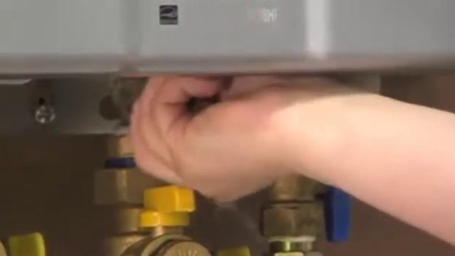 Cleaning The Rinnai Tankless Water Heater Filter смотреть онлайн