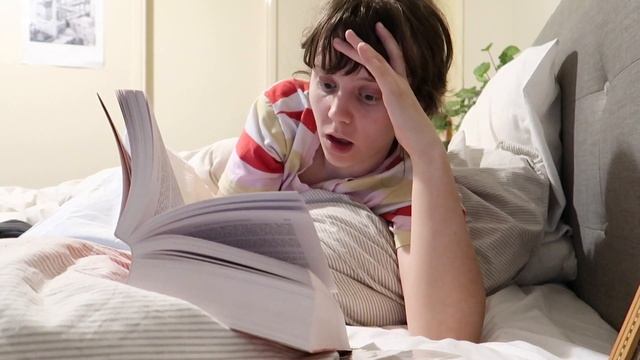 first time reading LORD OF THE RINGS 🧙🪄👑 reading vlog смотреть онлайн