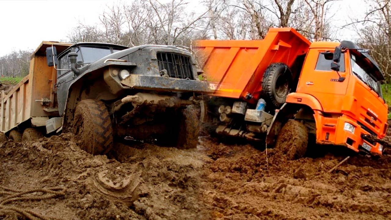 Грузовик, камаз, урал, зил-131, газ-66 по бездорожью. смотреть онлайн