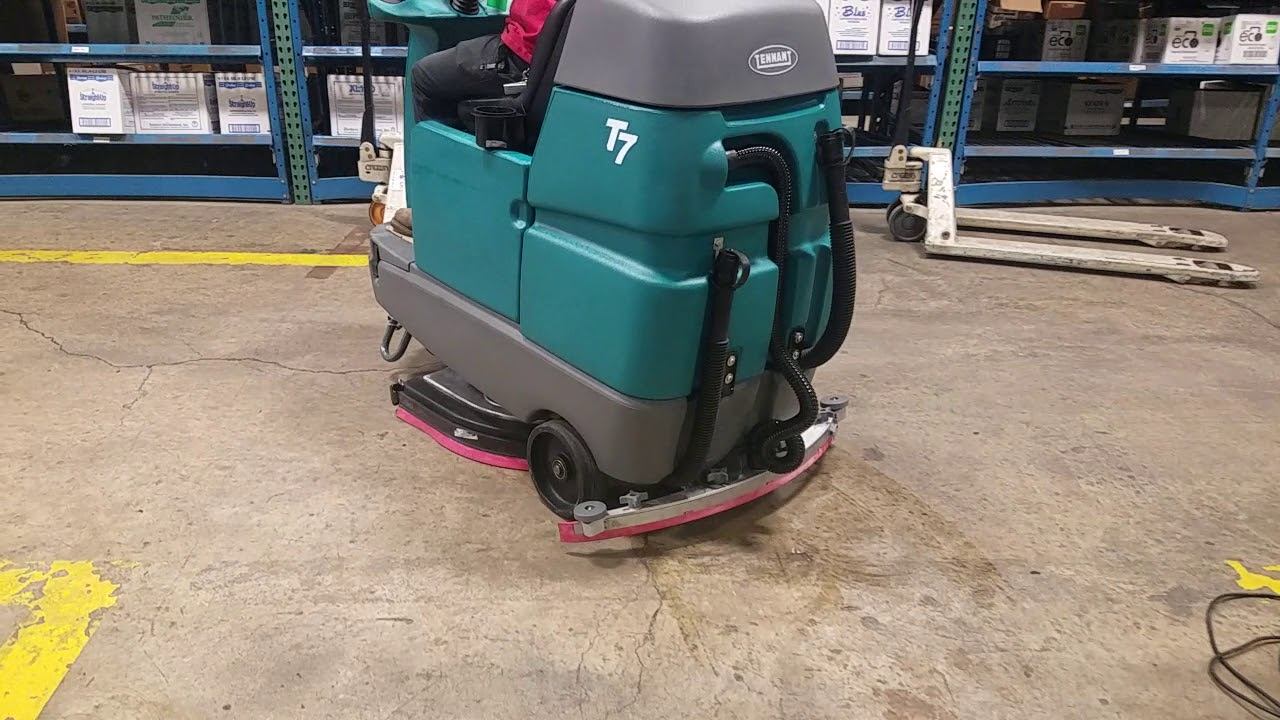 Tennant T7 S#: 10723415 Running Test смотреть онлайн