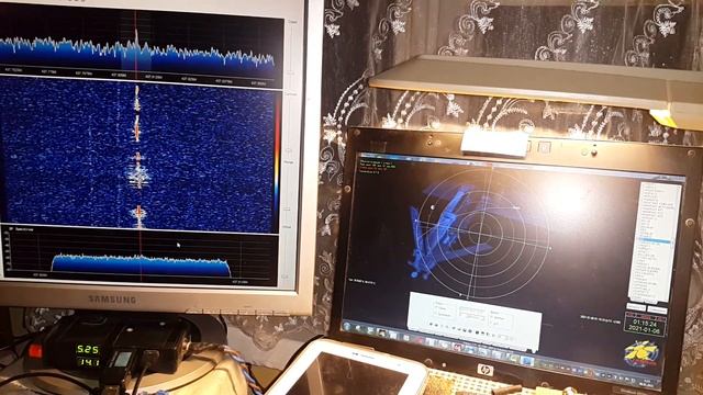 [Natalex] Слушаем включенный ретранслятор на МКС... смотреть онлайн