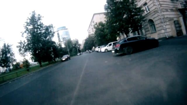 в невесомость на байке смотреть онлайн