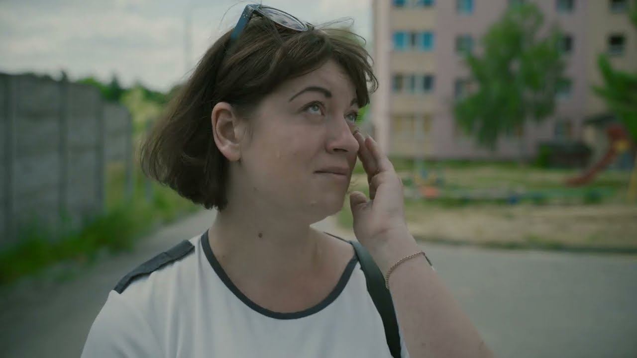 Це має бути пряме влучання! Історія сім'ї із села Бузова (ENG)