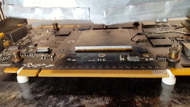 GTX 465 - Запаиваем GPU от Nvidia Quadro 4000