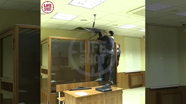 Побег из Шоушенка😀русская версия смотреть онлайн