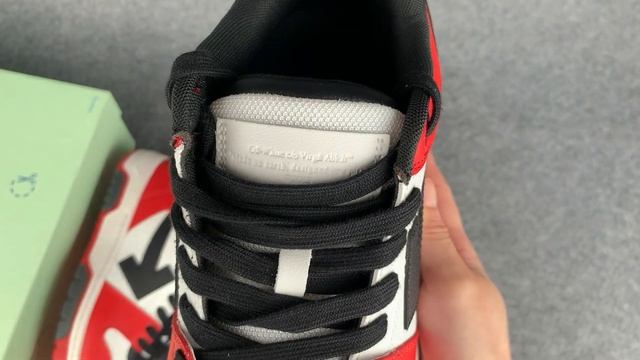 OFF WHITE OUT OF OFFICE OOO LOW TOPS BLACK WHITE RED смотреть онлайн