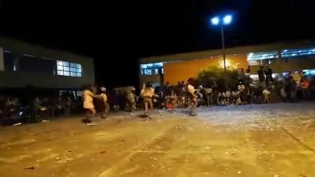 Baile de liceo 3 fray bentos ( the army ). смотреть онлайн