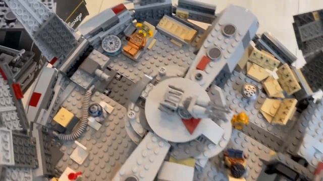 Lego Millenium Falcon, présentation de mes modifications смотреть онлайн