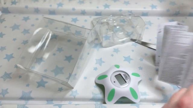 Tommee Tippee Bath & Room Thermometer Review - Is It Worth It? смотреть онлайн