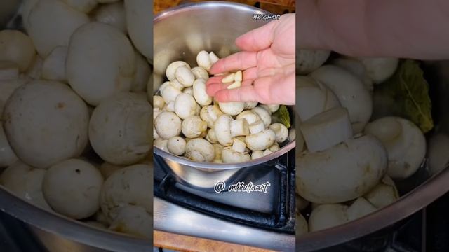 Вкуснейшие грибочки на НОВОГОДНИЙ СТОЛ! смотреть онлайн