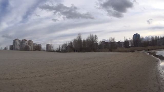 Черкасский пляж в районе Мытница, возле кафе марина Часть 2. смотреть онлайн